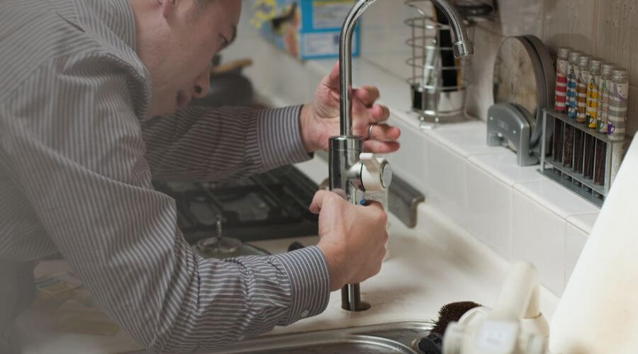 Professional Tankless Water Heater Installation in Ona, FL